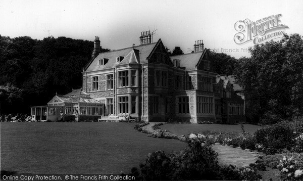 Photo of St Ives, Treloyhan Manor c.1960