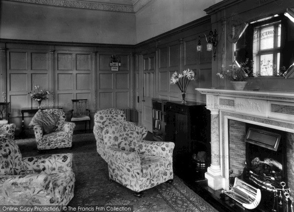 Photo of St Ives, Treloyhan Manor, Interior c.1955