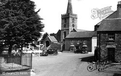 Square And Church c.1950, St Keverne