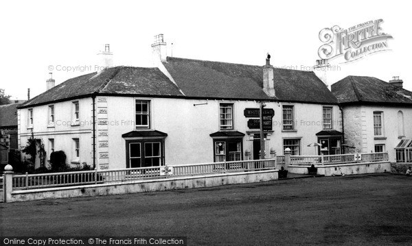 Photo of St Keverne, The White Hart 1960