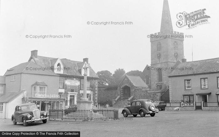 Photo of St Keverne, War Memorial And Church 1960