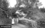 The Holy Well 1906, St Keyne