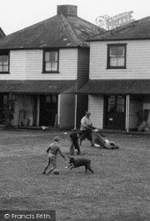 Oyster Cottages c.1955, St Lawrence Bay