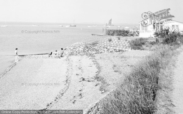 Photo of St Lawrence Bay, The Beach, Stone c.1960