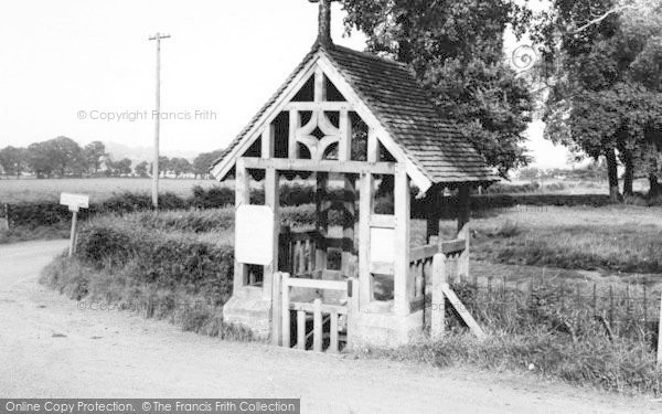 Photo of St Lawrence Bay, The Lychgate, St Lawrence Church c.1965