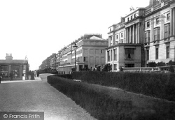 Parade 1890, St Leonards