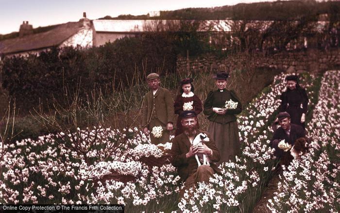 Photo of St Mary's, Scillonian Family c.1891