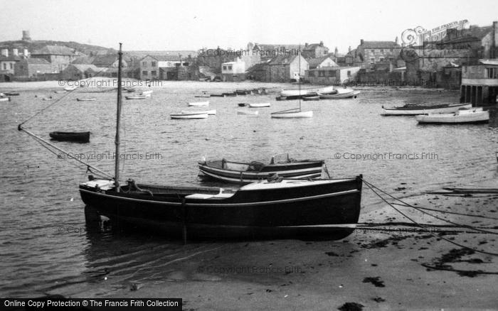 Photo of St Mary's, The Harbour, Hugh Town 1958