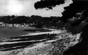 The Beach c.1955, St Mawes