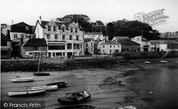The Ship And Castle c.1955, St Mawes