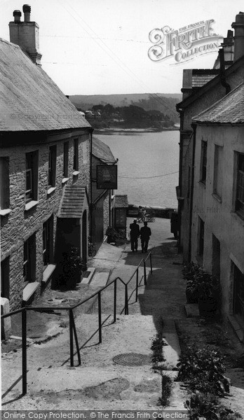 Photo of St Mawes, The Victory Inn c.1955