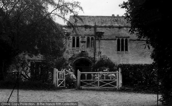Photo of St Mawgan, Carmelite Convent c.1955