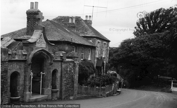 Photo of St Mawgan, Fountain c.1955