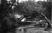 The River Mellenhayle c.1960, St Mawgan