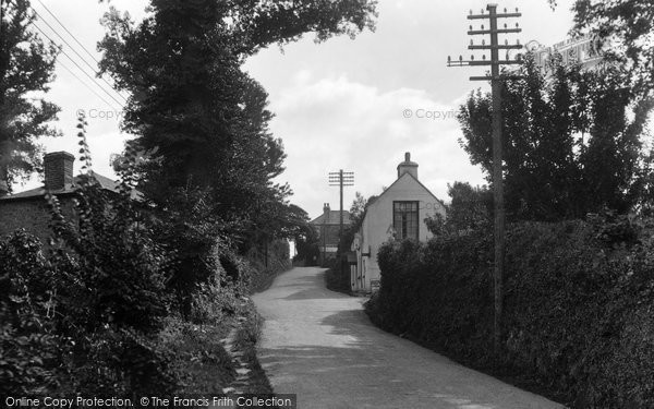 Photo of St Mawgan, Village And Post Office 1937