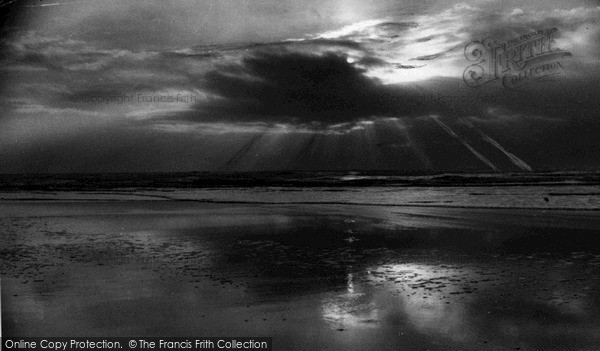Photo of St Merryn, Sunset Constantine Bay c.1955