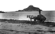 Seaweed Gatherers 1931, St Michael's Mount