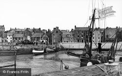 The Harbour c.1939, St Monans