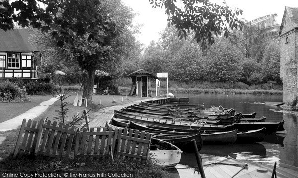 Photo of St Neots, Brearley's Landing Stage c.1955