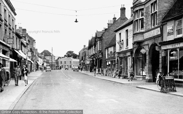 Photo of St Neots, High Street c.1955