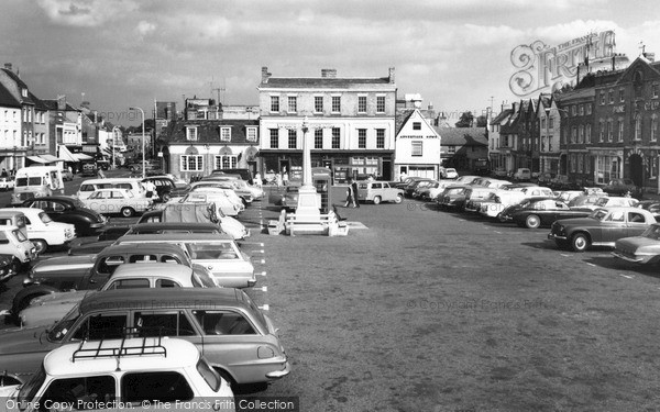 Photo of St Neots, Market Square c.1965