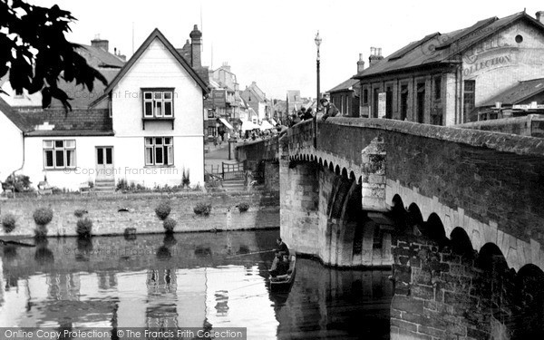 Photo of St Neots, The Bridge And Bridge Hotel c.1955