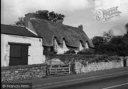 Thatch Cottages 1953, St Nicholas