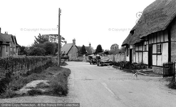 Photo of Stadhampton, The Village c.1960