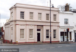 Headquarters Of The Showmen's Guild 2004, Staines