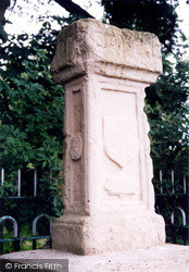 Replica Of The London Stone 2004, Staines
