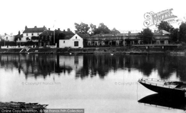 Photo of Staines, Swan Hotel 1899