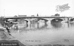 The Bridge c.1960, Staines
