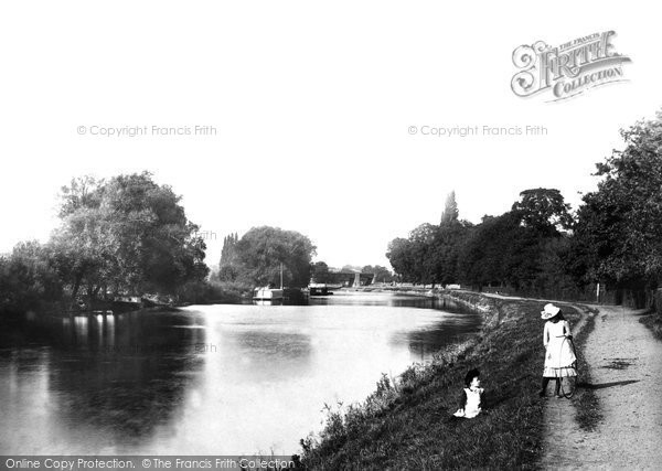 Photo of Staines, The River 1890