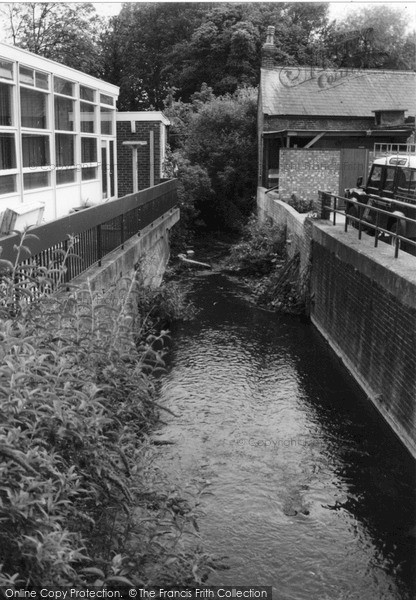 Photo of Staines, The Wraysbury River 2004