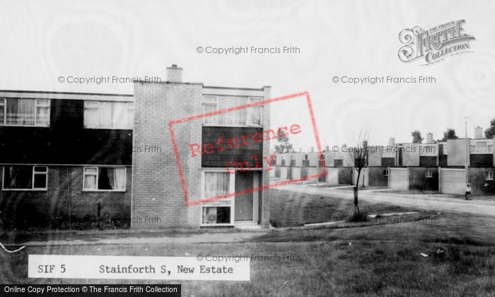 Photo of Stainforth, New Estate c.1965