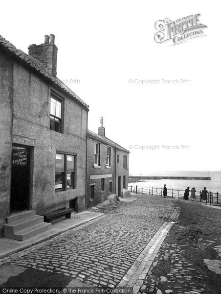 Photo of Staithes, Captain Cook's Cottage 1927