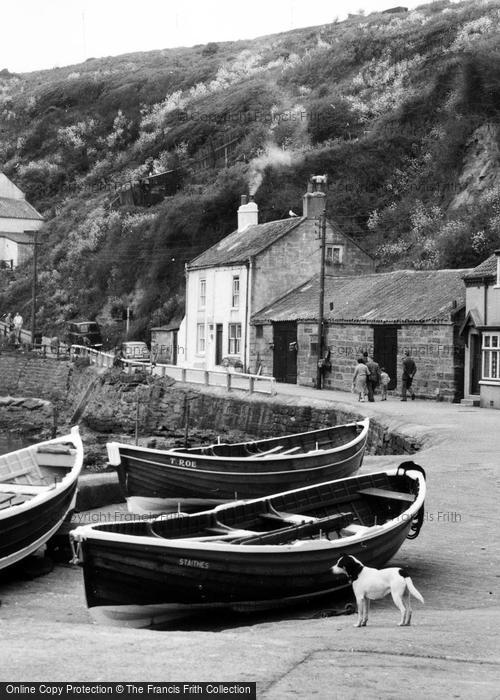 Photo of Staithes, Cottage, Cowbar Bank c.1960