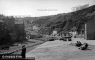Cowbar Bank c.1960, Staithes