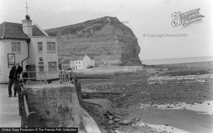 Photo of Staithes, Cowbar Nab c.1963