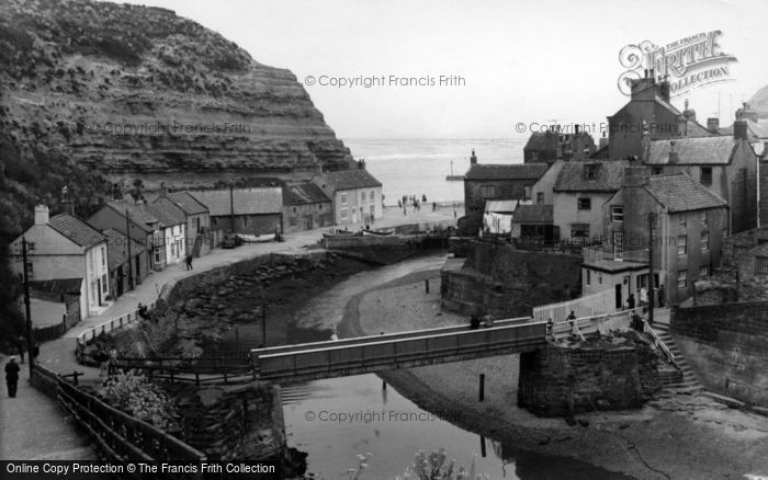 Photo of Staithes, From Cowbar Bank c.1960