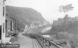 The Nab 1950, Staithes