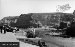 The Sands c.1960, Staithes