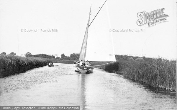 Photo of Stalham, Approaching The Staithe c.1933