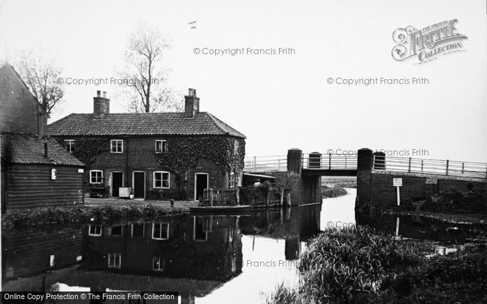 Photo of Stalham, Entrance To Canal, Wayford Bridge 1931