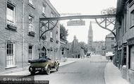 George Hotel 1922, Stamford