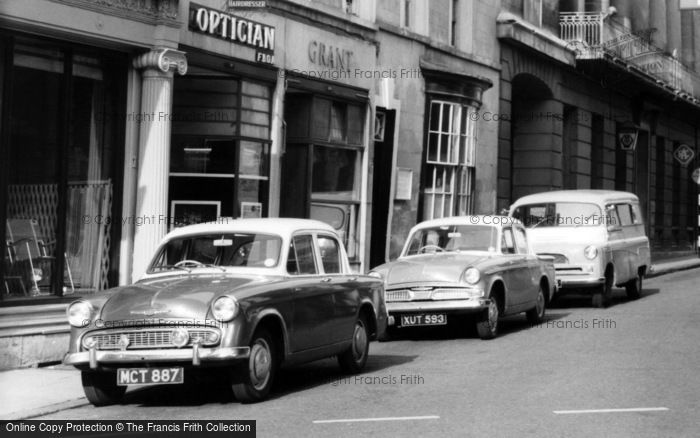 Photo of Stamford, Hillman Minx Cars c.1960