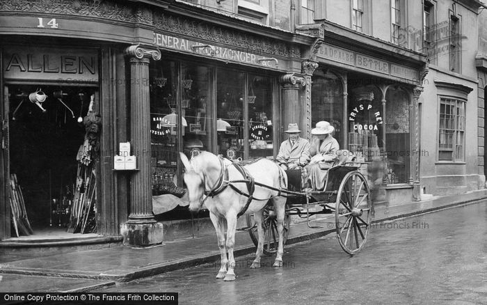 Photo of Stamford, Horse And Carriage 1922