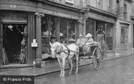 Horse And Carriage 1922, Stamford