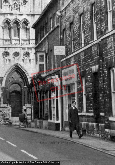 Photo of Stamford, St Mary's Street c.1960