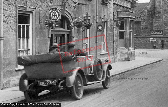 Photo of Stamford, Vintage Car, George Hotel 1922